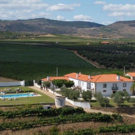 ヴィーラ・フロール Quinta Sta Luzia Carrascalヴィラ エクステリア 写真