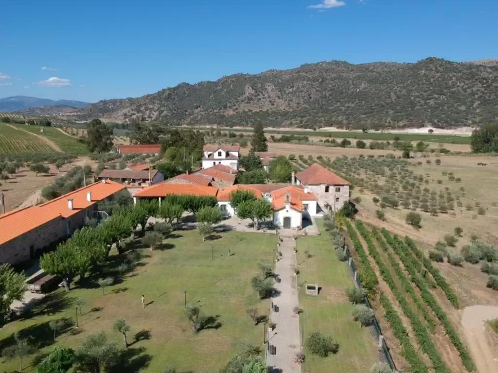 ヴィーラ・フロール Quinta Sta Luzia Carrascalヴィラ エクステリア 写真